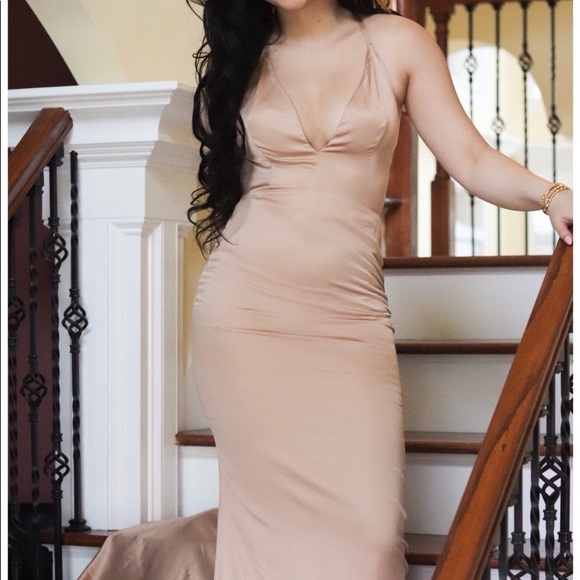 PROM DRESS - Picture 3 of 3